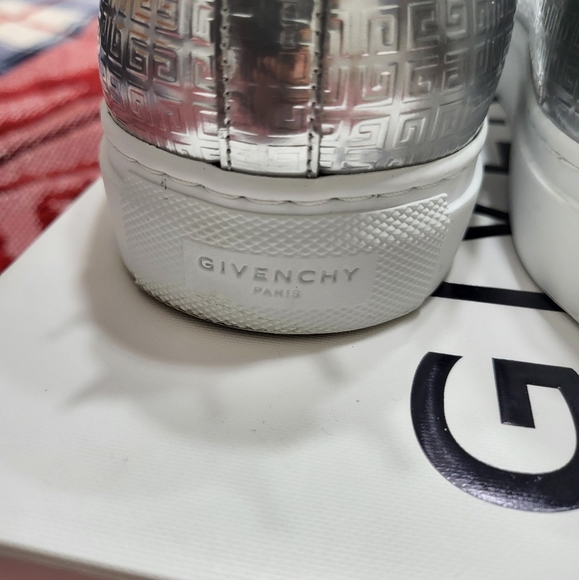 Men's Givenchy Sneakers Urban Street Silver Size 10 - Picture 7 of 9